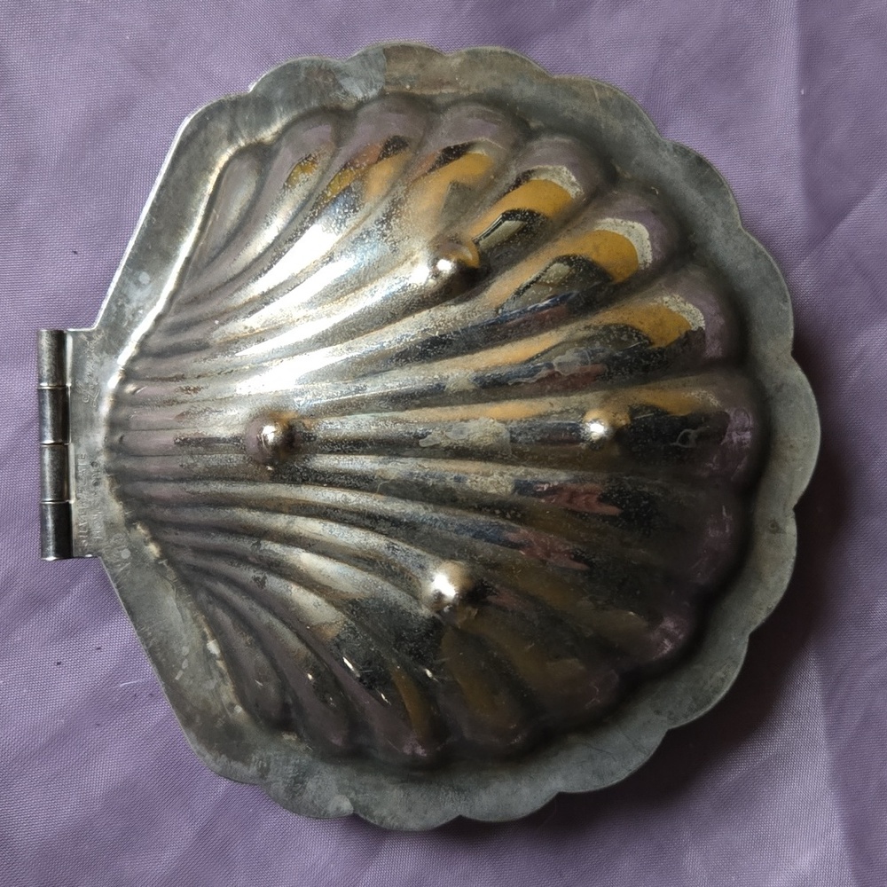 Vintage Leonard Dish - Picture 3 of 11